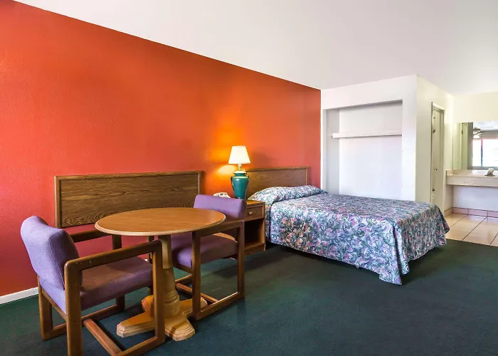 Hotel Travelodge Mesa 2*