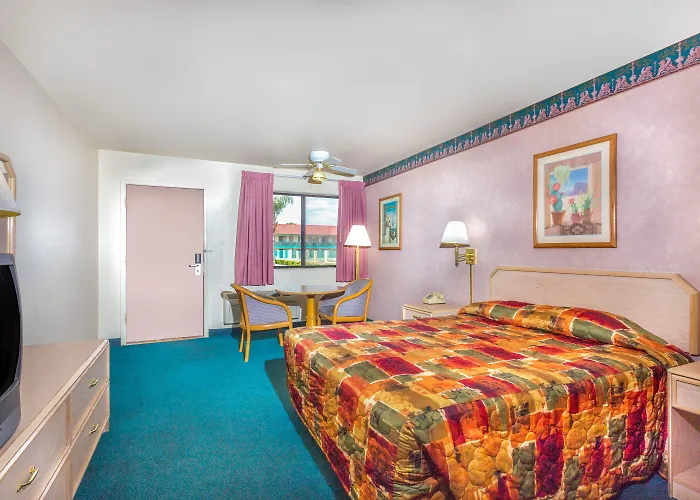 Travelodge Mesa 2* Mesa